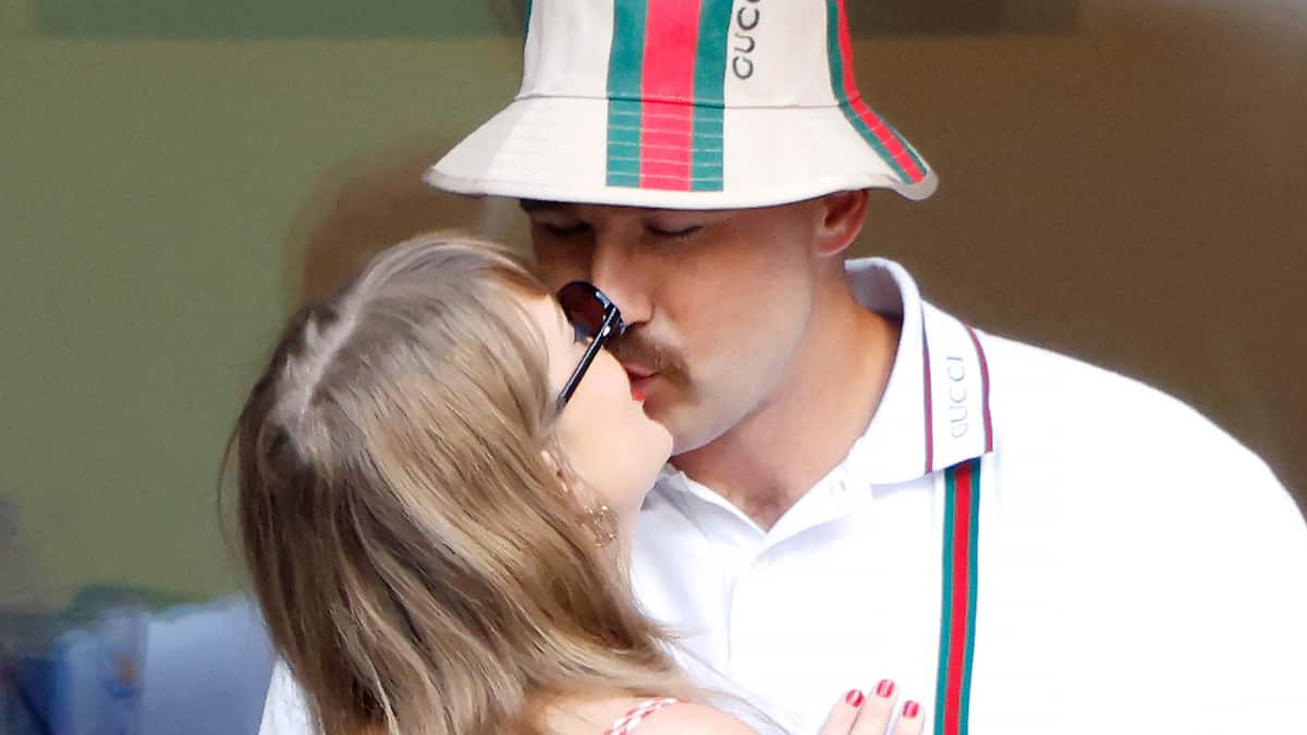 Premijera! Travis Kelce dijeli par fotografija sa Taylor Swift prvi put