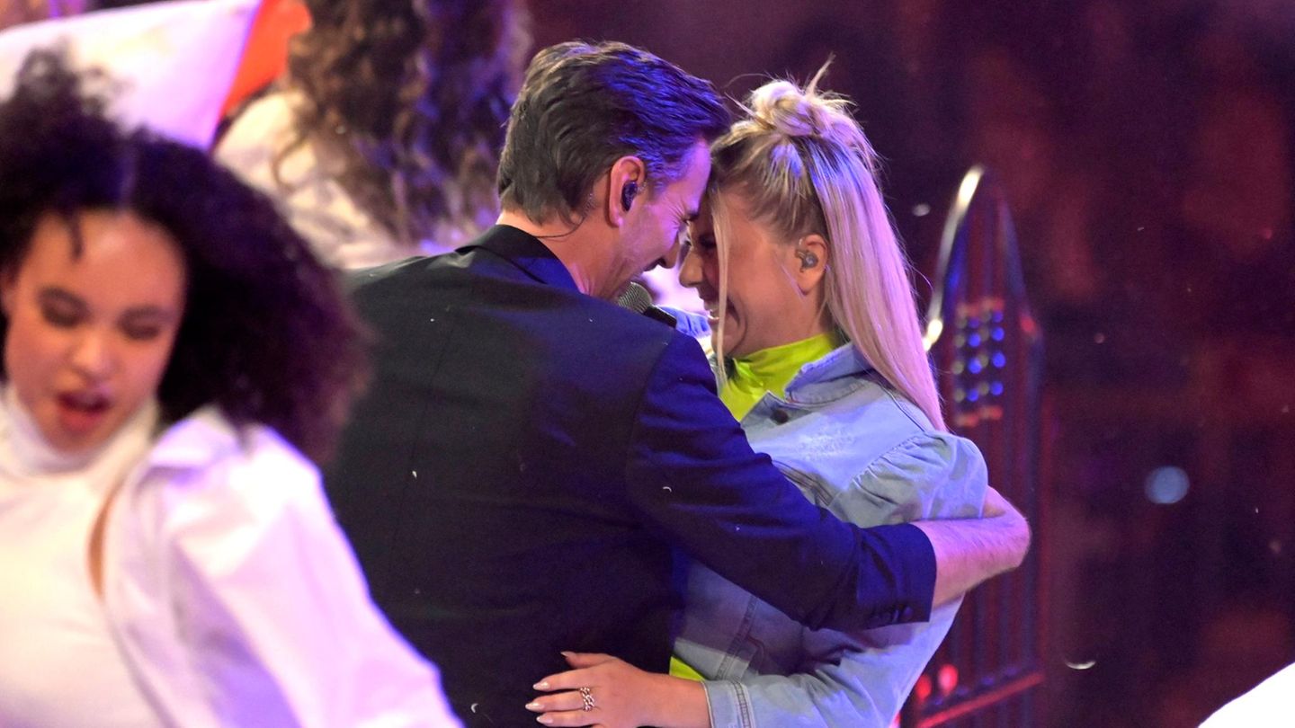 Beatrice Egli: Beatrice Egli šalje Florian Silbereisen s novim fotografijama dodirom