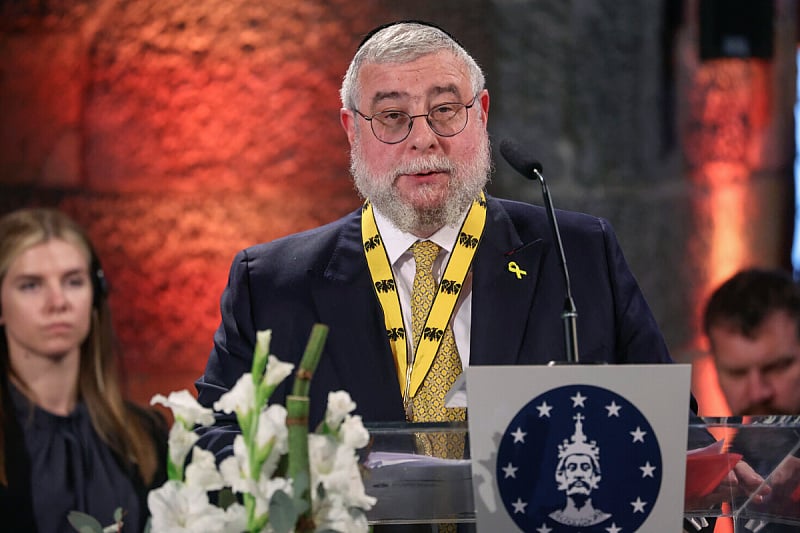 Šef konferencije evropskih rabina se okomio na Zemaljski muzej, traži nekog da kupi Hagadu