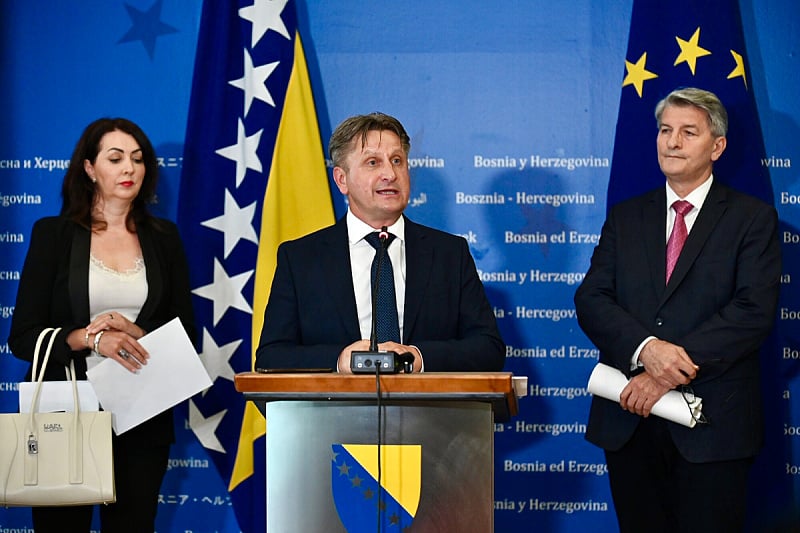 Stranka Naprijed u odbrani članova CIK-a: Nećemo šutjeti pred pokušajima da se BiH vrati u vrijeme straha
