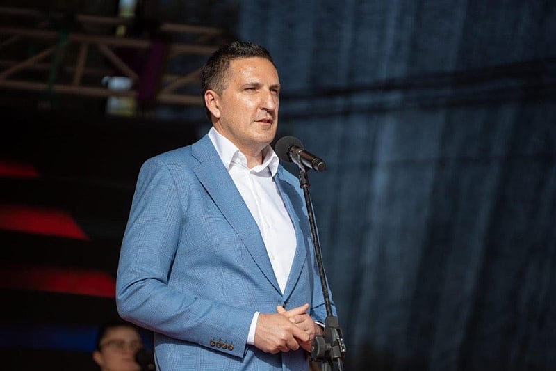 Elek nakon što je prijetio: Odazvat ću se pozivu i dati izjavu, ali očekujem da pored sjedi i Konaković