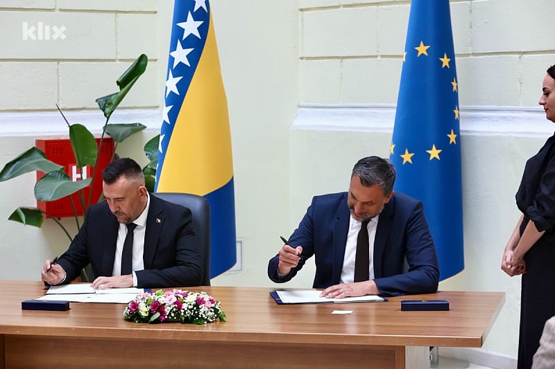 Potpisan protokol kojim se olakšava angažovanje stranih radnika u BiH