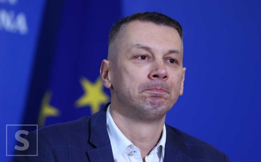 Dodikova podrška: DNS i NPS pozivaju zvaničnike iz RS-a da napuste institucije BiH