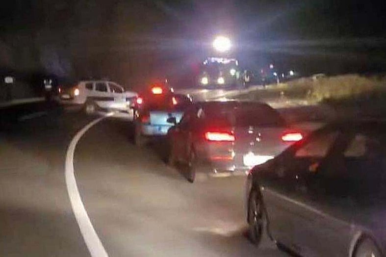 U teškoj saobraćajnoj nesreći kod Bihaća poginuo 20-godišnjak, jedna osoba teško povrijeđena