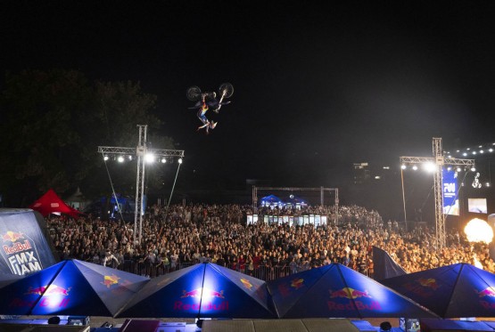 Freshwave festival: Red Bull FMX Jam i Kobosil zapalili prvu festivalsku noć