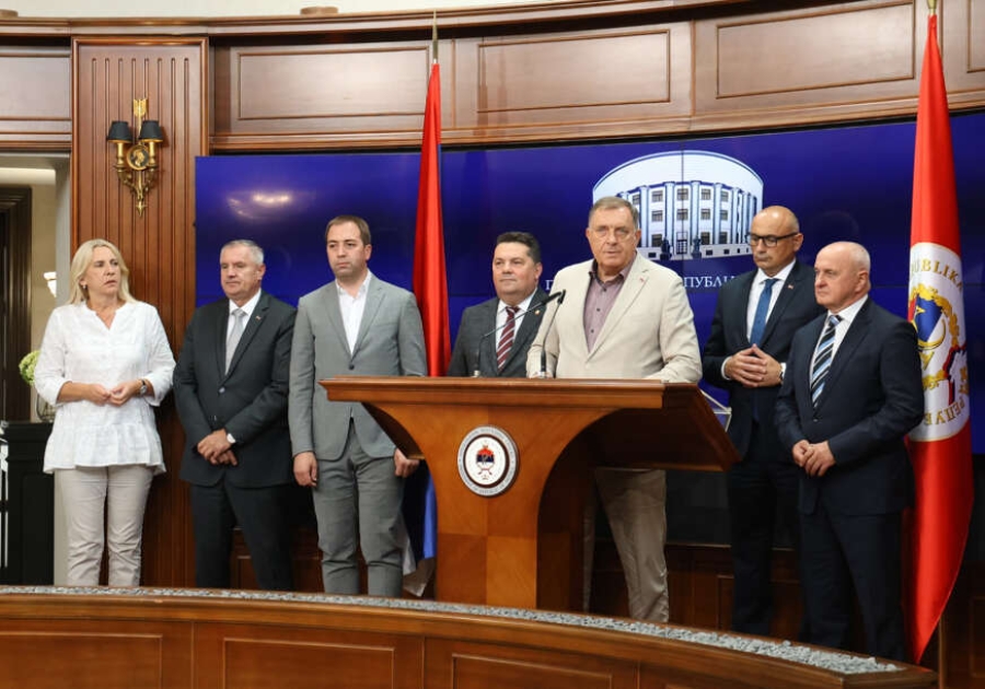 DIPLOMATSKI AUTOGOL ZBOG DODIKA: Entitet RS bi mogao ostati bez ijednog ambasadora BiH