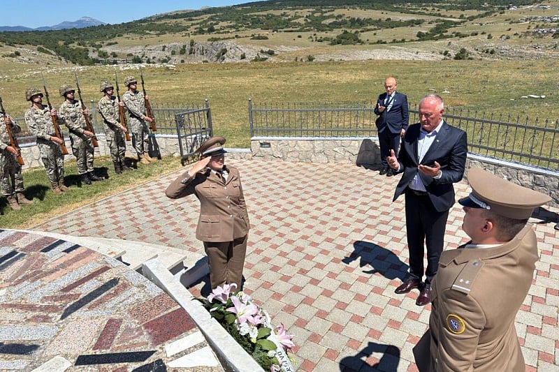 Helez odao počast žrtvama stravičnog zločina HVO-a: Ubijeni su samo zato što su bili Bošnjaci i muslimani