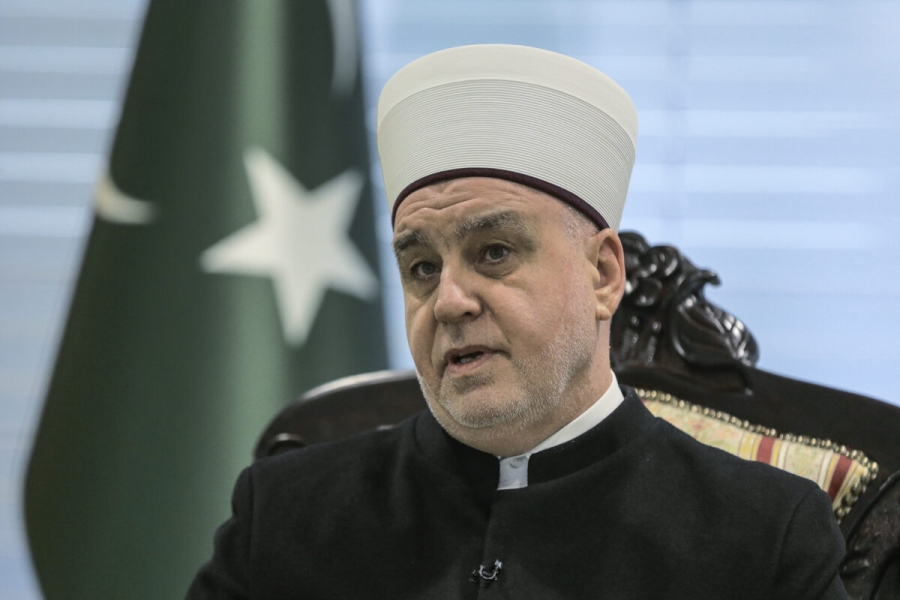 U DUHU USPOSTAVE ‘SRPSKOG SVETA’: Islamska zajednica u BiH osudila podizanje spomenika komandantu četničkog pokreta u Crnoj Gori