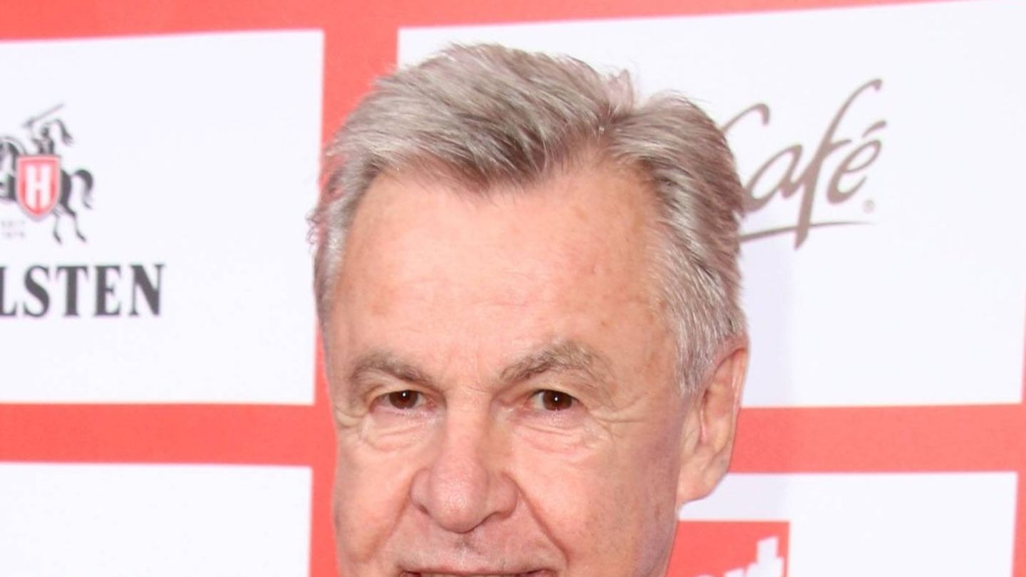 Ottmar Hitzfeld: Legenda trenera raspakira preko izgaranja