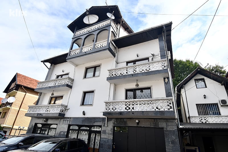 Ambasada Rusije: Ambasadori Kvinte i Trojka u tamnoj sobi tražili crnu mačku, a nje nema