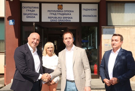 Gradiška: Adžić pristupio SPS-u