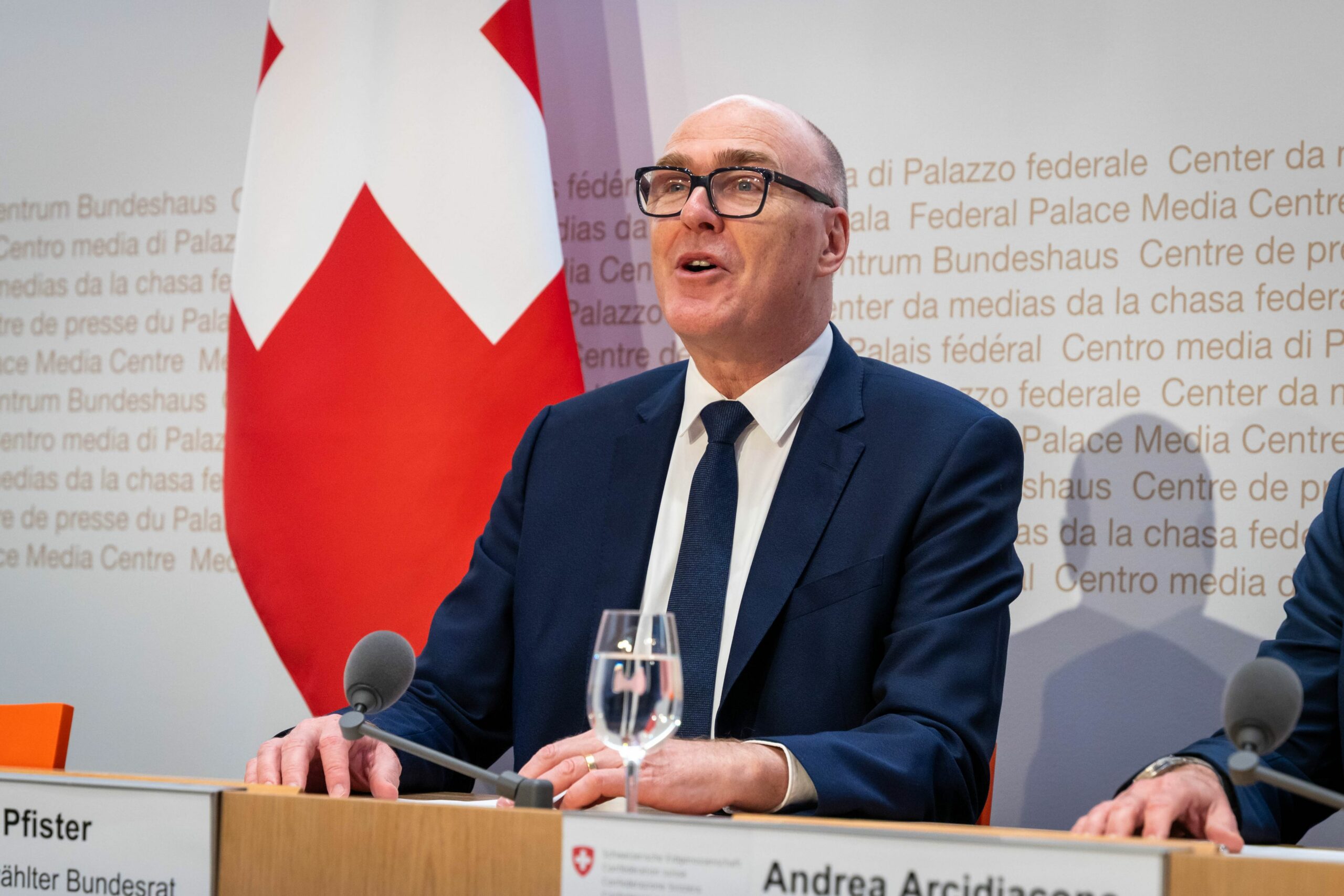NABAVKA F-35: Švicarska ide od “fiksne cijene” za zamagljenu cijenu