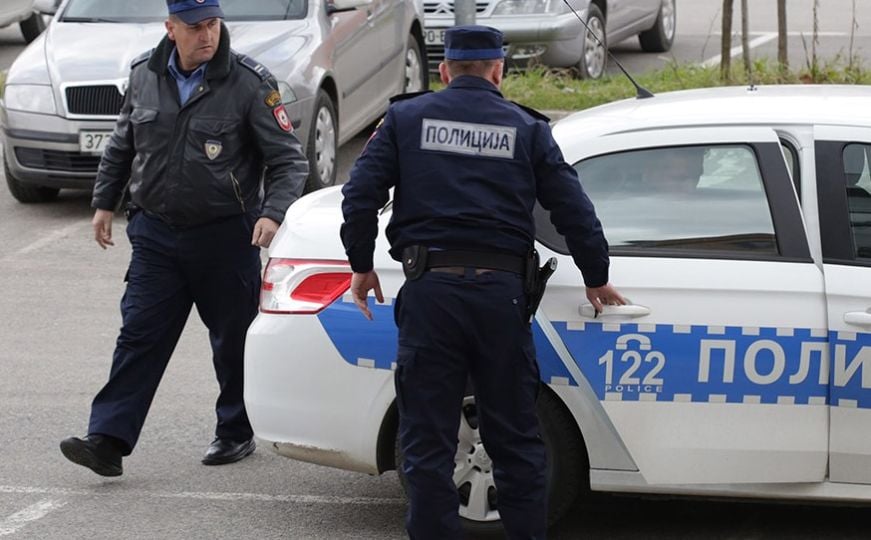 Incident u Srebrenici: Napadnut i povrijeđen policajac