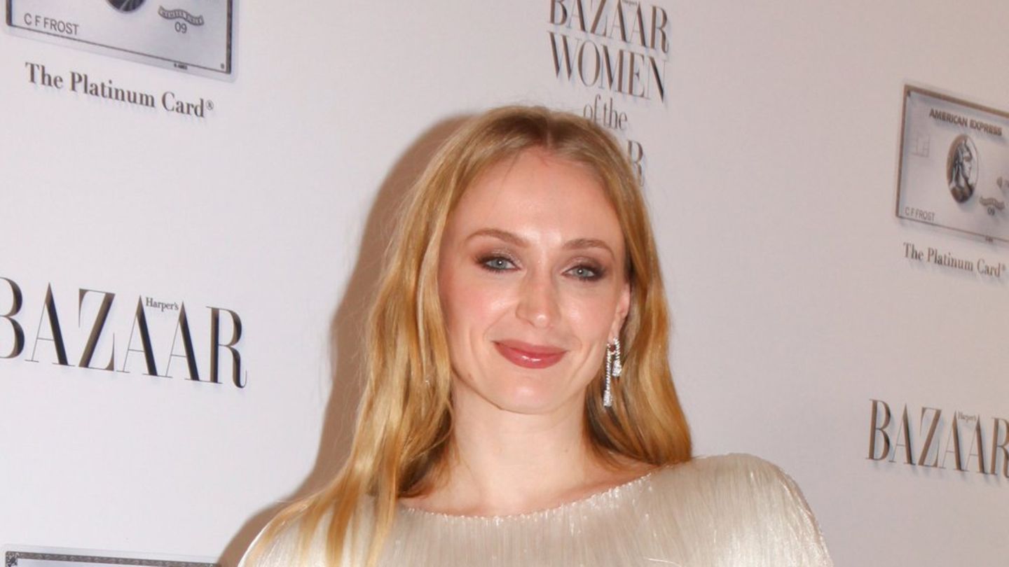 Sophie Turner: Da li je razdvojila ovaj Promipaar?