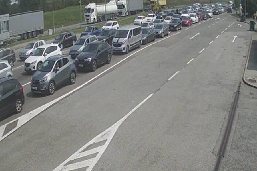 DUŽE SE ČEKA NA GRANICAMA BiH NEGO ŠTO SE PUTUJE: Oglasio se gradonačelnik Bihaća