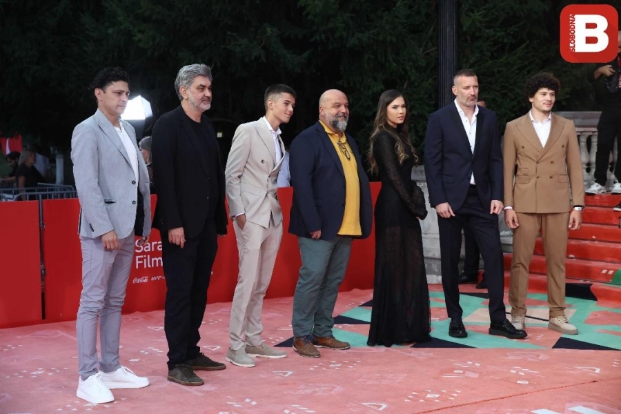 SIVI OBLACI NADVILI SE NAD SARAJEVOM: Večerašnje projekcije Sarajevo Film Festivala na otvorenom premještaju se u zatvorena kina