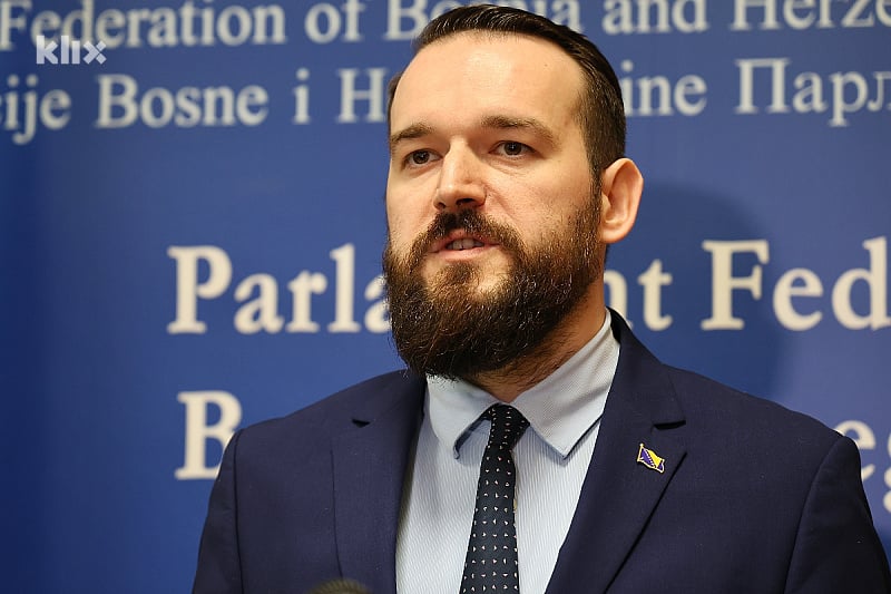 Čavalić zbog blokade upisa poslovnih jedinica u FBiH uputio urgenciju Poreznoj upravi i ministarstvima