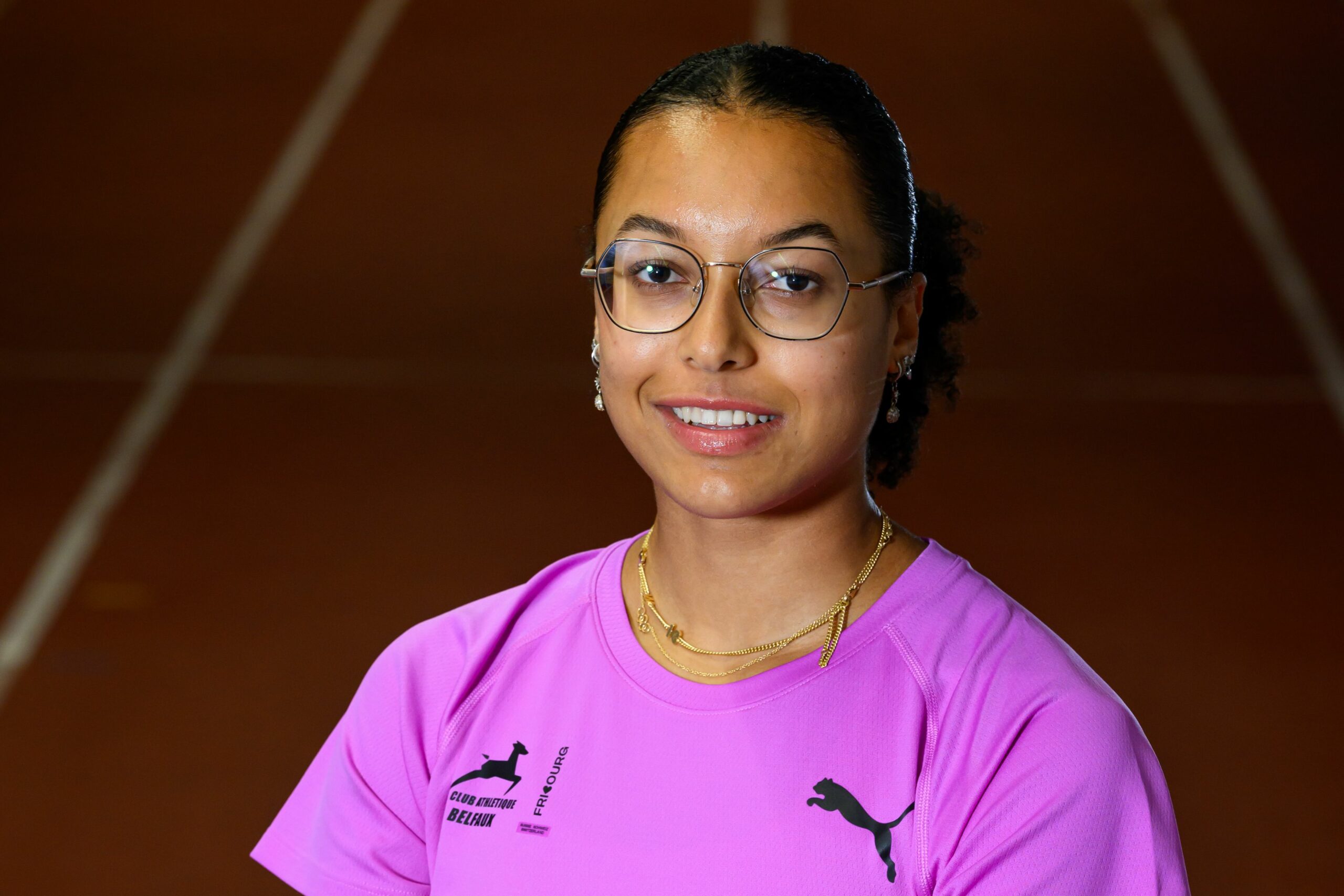 U 21, Audrey Werro mirno ulazi u Gotha