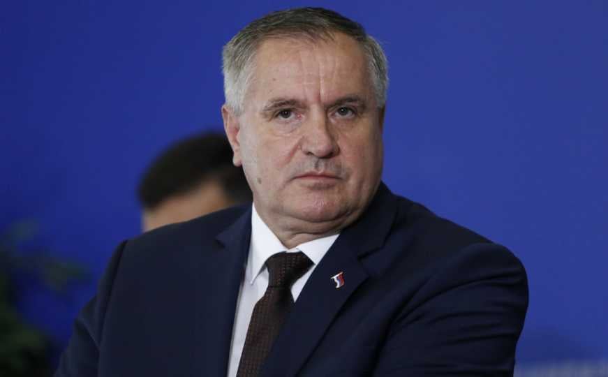 NSRS: Usvojena ostavka Radovana Viškovića, on se hvalio svojim uspjesima, pričao o svojoj DNK…