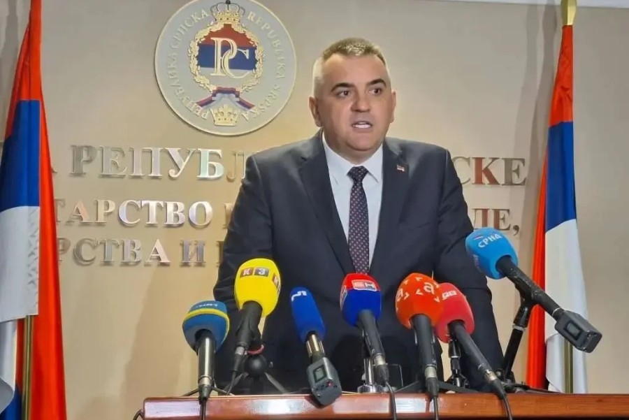 VOŽD IZ LAKTAŠA SRLJA DALJE: Milorad Dodik predložio nasljednika Radovana Viškovića