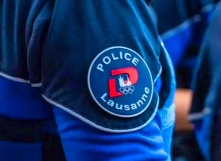 Tinejdžer koji bježi od policije na skuteru ubija se udarajući zid