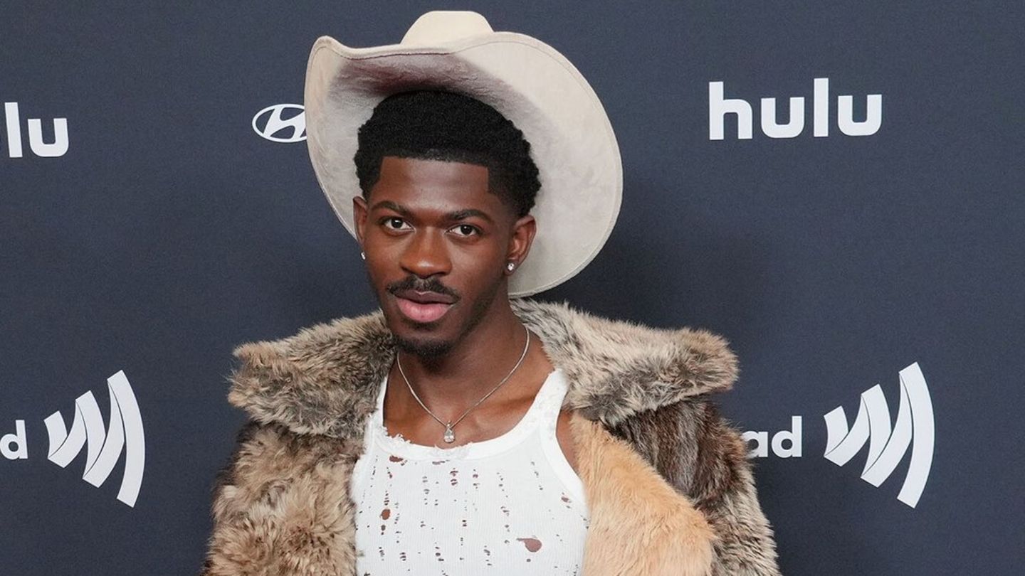 Američki reper lil NAS X: Naplata za napad zvaničnika