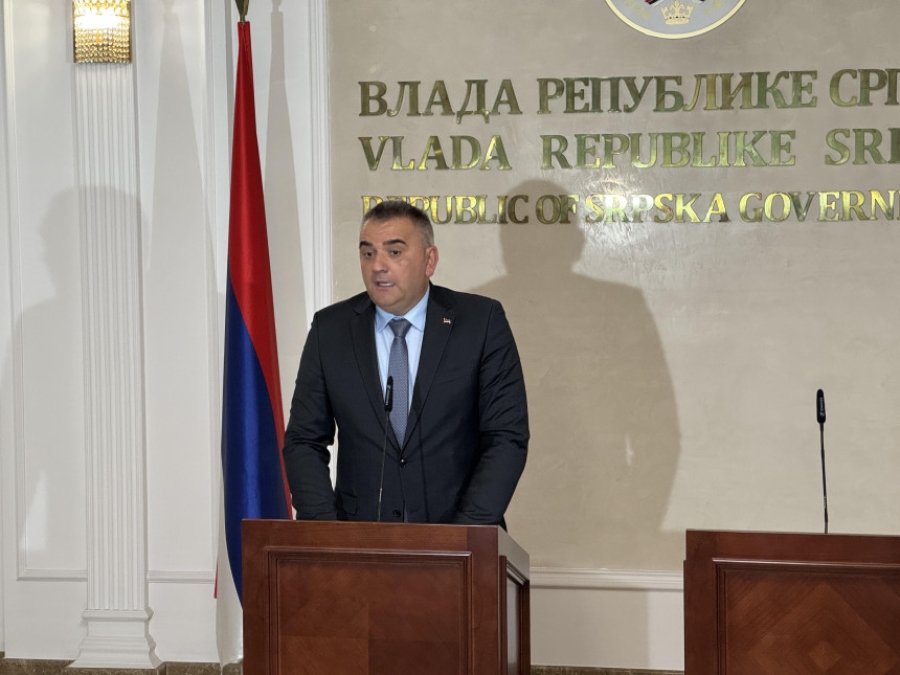 ZA JEDNE MANDATAR, ZA DRUGE NELEGITIMNI: Savo Minić ne zna ko će od dosadašnjih ministara u Vladi RS ostati u…