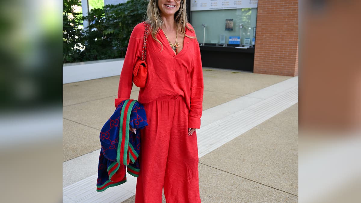 Heidi Klum nadahnjuje u crvenom kompletnom izgledu u Veneciji