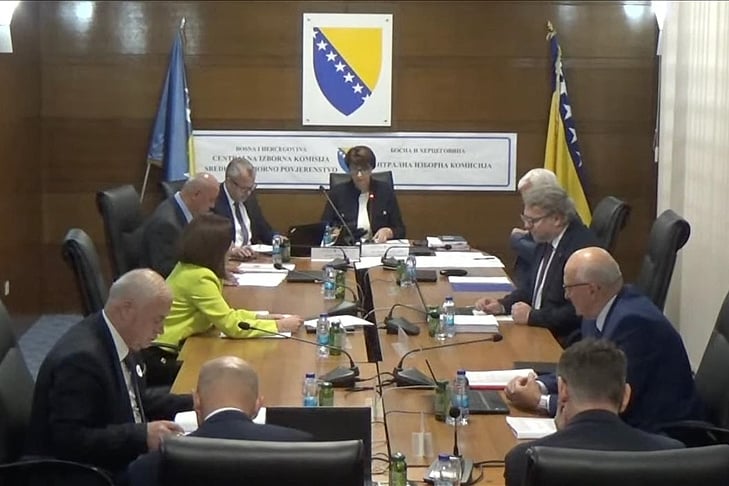 Pratite uživo sjednicu na kojoj CIK raspisuje izbore za predsjednika RS-a