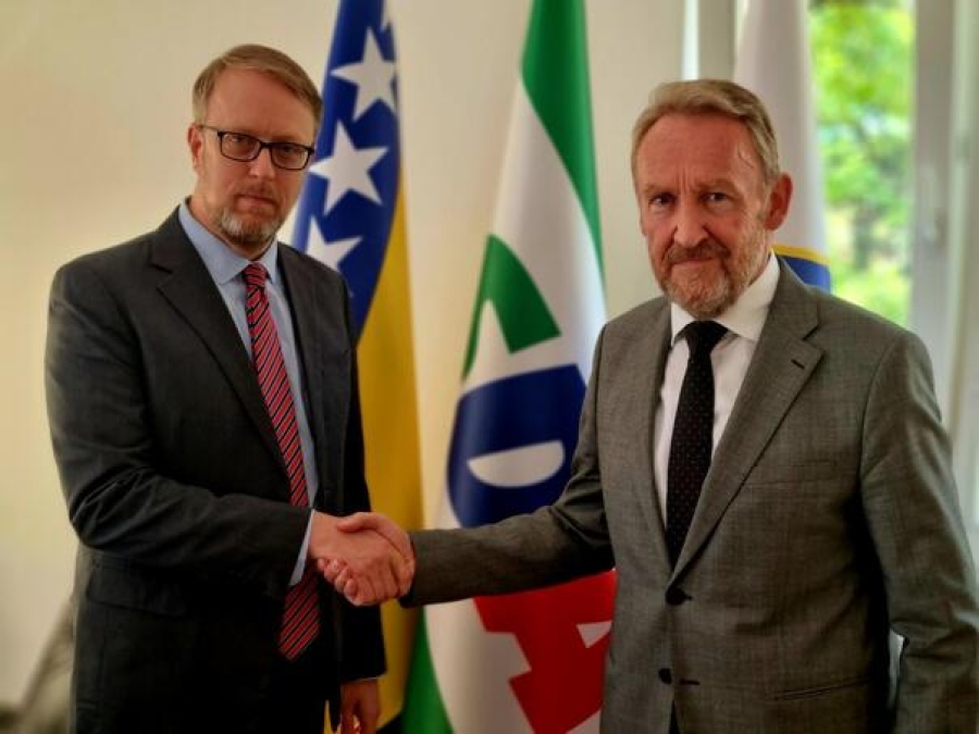 POLITIČKA SITUACIJA I SIGURNOST U FOKUSU: Izetbegović se sastao s otpravnikom Ambasade SAD Danielom Koskijem