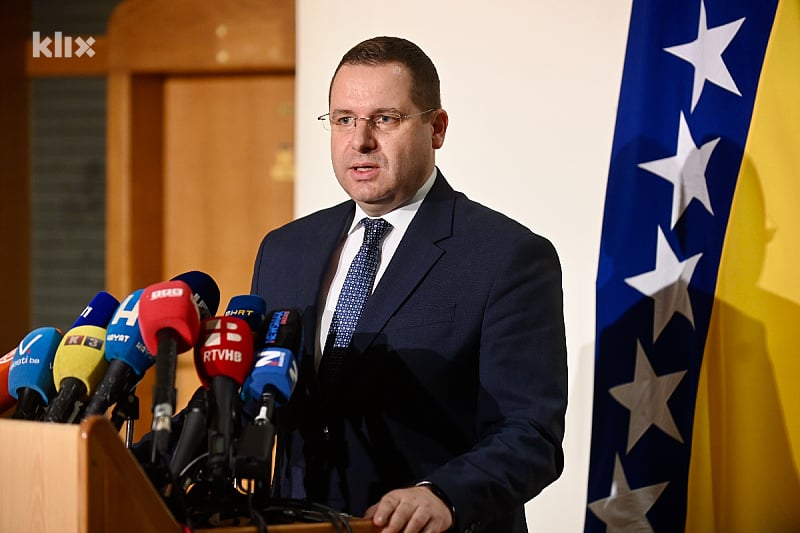 Prva reakcija SNSD-a na odluku o prijevremenim izborima: “Ove godine na referendum, a izbori su sljedeće”