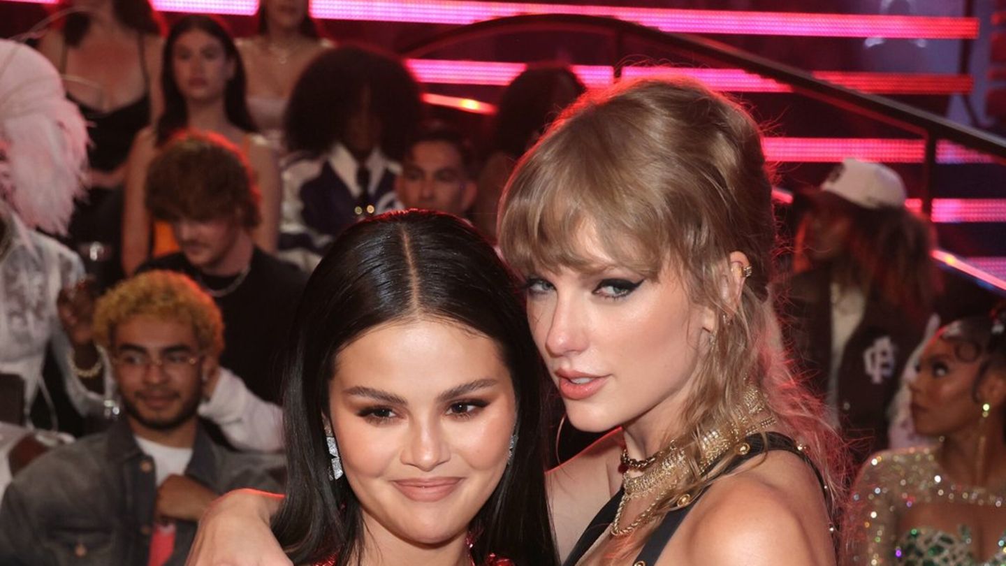 Klađenje je već dano: ko će biti taylor Swift's ceremonija vjenčanja?