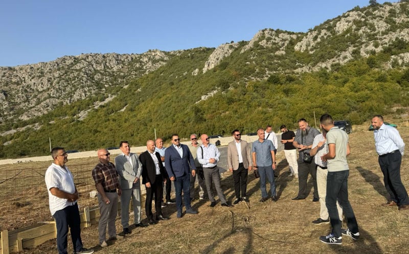 Klub Bošnjaka posjetio Stolac: “Ovo su problemi svih nas, a pređena je i crvena linija dostojanstva”