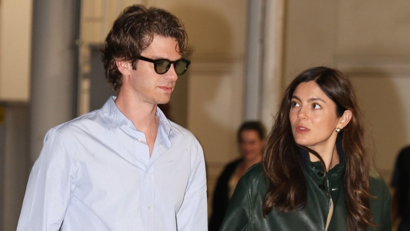 Andrew Garfield i Monica Barbaro: Da li potvrđujete svoju vezu ovde?