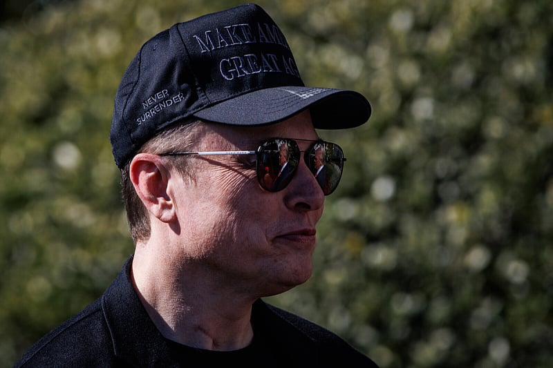 Elon Musk će dobiti čak bilion dolara u dionicama ako ostvari Tesline ambiciozne ciljeve