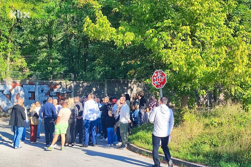 Novi protesti zbog Metadonskog centra, ovaj put na ulicu izašli stanovnici Nahoreva