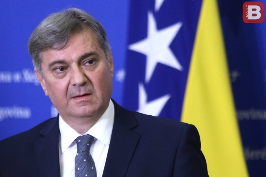 ZVIZDIĆ OŠTRO OSUDIO NAPAD NA BORENOVIĆA: Ovakvi kukavički i nasilni činovi predstavljaju nedopustiv udar na…