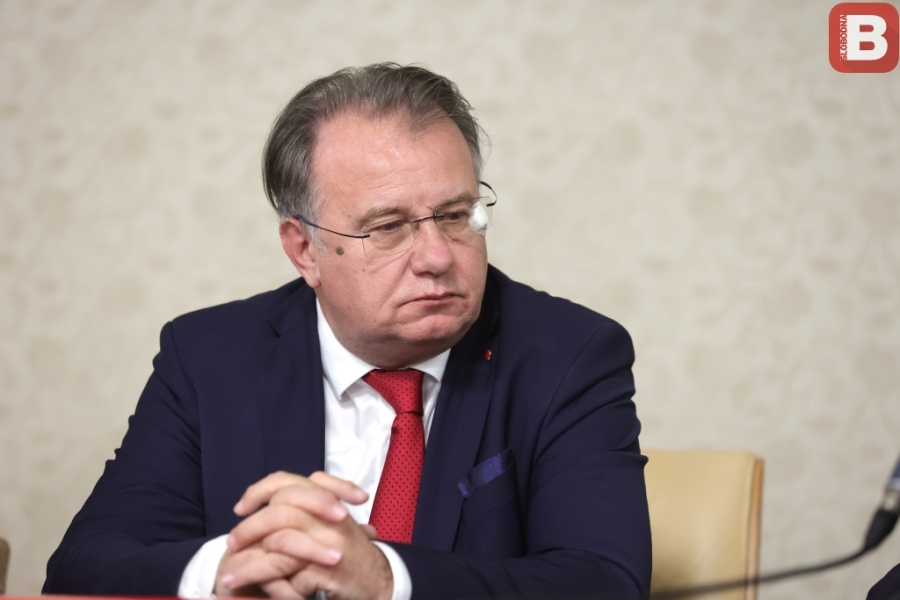 NIKŠIĆ IMA DOBRE VIJESTI:  Zabrana isporuke baruta za ‘Igman’ bit će ukinuta u roku od…