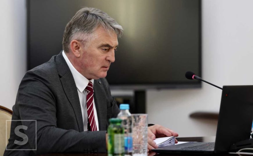 Komšić o potencijalnom vetu Rusije na misiju EUFOR-a: “Ako blokiraju, NATO preuzima!”
