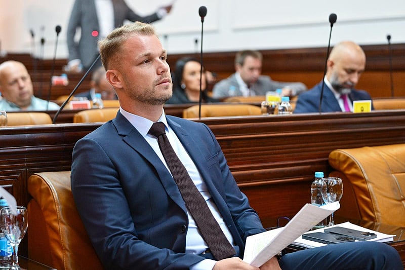 Stanivuković o paljenju Vukanovićevog automobila: “Ovo više nije izolovan slučaj, vrijeme je da se prekine lanac”