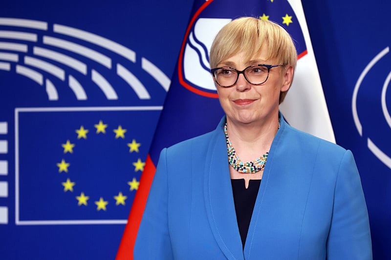 Nelegalno izabrana Vlada RS-a zabranila ulazak predsjednici Slovenije Nataši Pirc Musar i Tanji Fajon