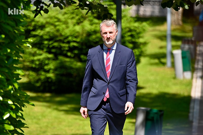 Forto: Pozivamo Fajon i Pirc Musar da zajedno obiđemo cijelu BiH